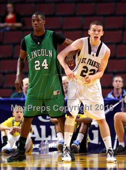 Thumbnail 3 in Lincoln vs. St. Francis (CIF State D2 Final) photogallery.