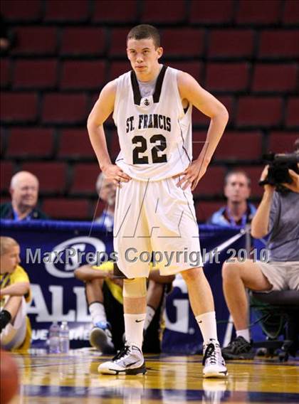 Thumbnail 1 in Lincoln vs. St. Francis (CIF State D2 Final) photogallery.