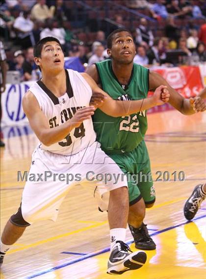 Thumbnail 2 in Lincoln vs. St. Francis (CIF State D2 Final) photogallery.