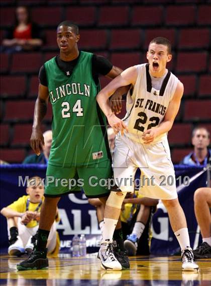 Thumbnail 1 in Lincoln vs. St. Francis (CIF State D2 Final) photogallery.