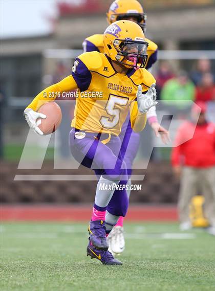 Thumbnail 2 in Clyde-Savannah vs. Red Jacket (Section 5 Class D Semifinal) photogallery.