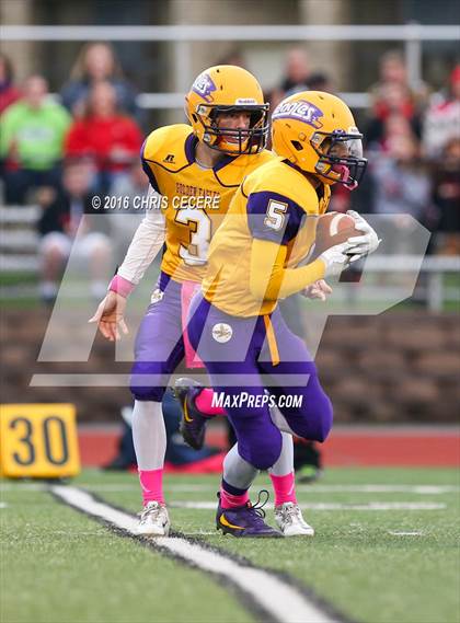 Thumbnail 3 in Clyde-Savannah vs. Red Jacket (Section 5 Class D Semifinal) photogallery.