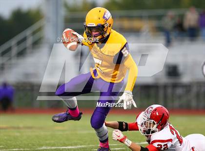 Thumbnail 3 in Clyde-Savannah vs. Red Jacket (Section 5 Class D Semifinal) photogallery.