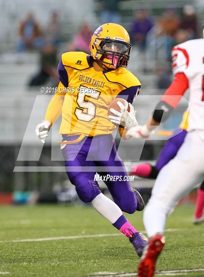 Thumbnail 2 in Clyde-Savannah vs. Red Jacket (Section 5 Class D Semifinal) photogallery.