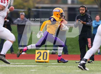 Thumbnail 2 in Clyde-Savannah vs. Red Jacket (Section 5 Class D Semifinal) photogallery.
