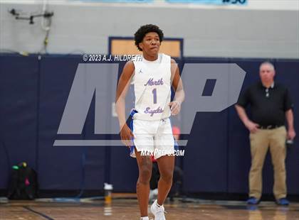 Thumbnail 2 in Truman vs. Olathe North (Phog Allen Invitational) photogallery.