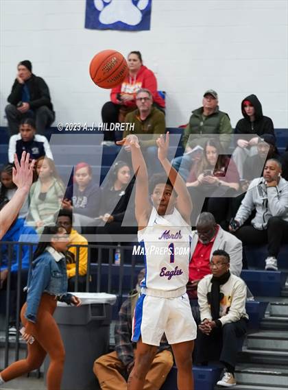 Thumbnail 1 in Truman vs. Olathe North (Phog Allen Invitational) photogallery.