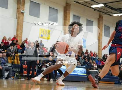 Thumbnail 2 in Truman vs. Olathe North (Phog Allen Invitational) photogallery.