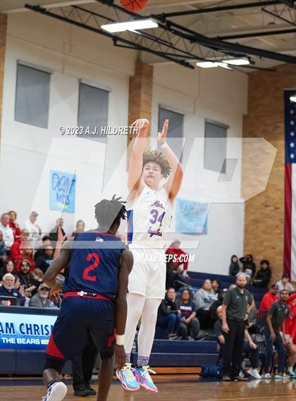 Thumbnail 3 in Truman vs. Olathe North (Phog Allen Invitational) photogallery.