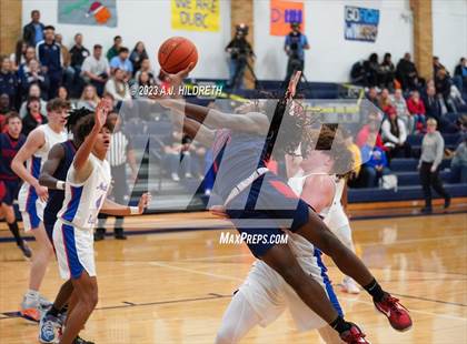 Thumbnail 2 in Truman vs. Olathe North (Phog Allen Invitational) photogallery.