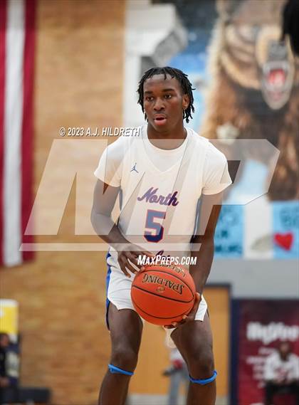 Thumbnail 1 in Truman vs. Olathe North (Phog Allen Invitational) photogallery.