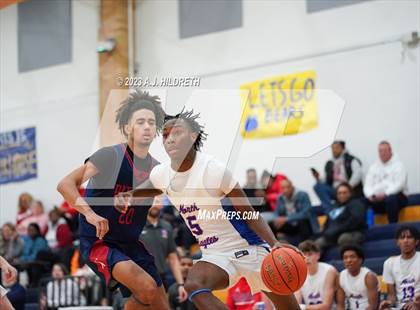 Thumbnail 2 in Truman vs. Olathe North (Phog Allen Invitational) photogallery.