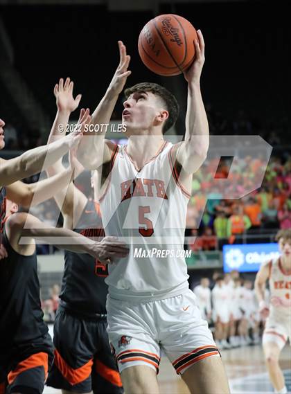 Thumbnail 1 in Waverly vs Heath (OHSAA D2 Regional Final) photogallery.