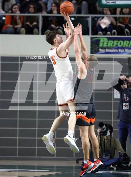 Thumbnail 1 in Waverly vs Heath (OHSAA D2 Regional Final) photogallery.