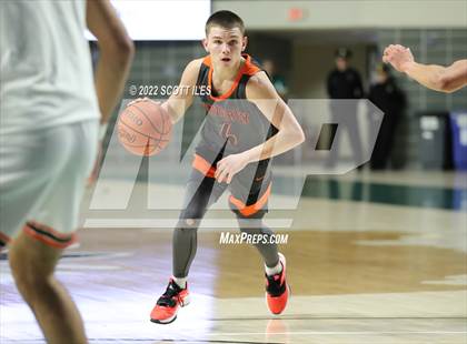 Thumbnail 3 in Waverly vs Heath (OHSAA D2 Regional Final) photogallery.