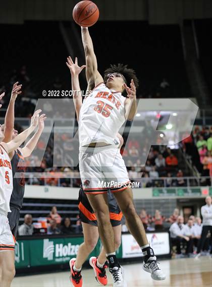 Thumbnail 1 in Waverly vs Heath (OHSAA D2 Regional Final) photogallery.