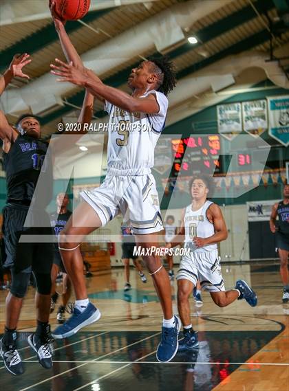 Thumbnail 1 in Elk Grove vs. Sacramento (Adidas Challenge) photogallery.