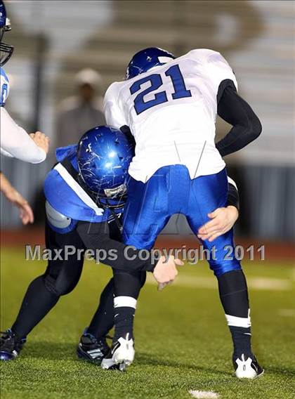 Thumbnail 2 in Detroit vs. Chilton (1A Division 2 Region 3 Area) photogallery.