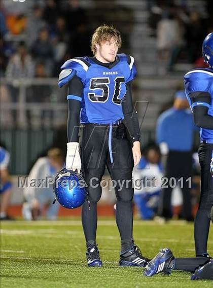 Thumbnail 3 in Detroit vs. Chilton (1A Division 2 Region 3 Area) photogallery.