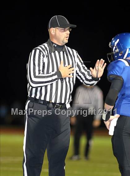 Thumbnail 3 in Detroit vs. Chilton (1A Division 2 Region 3 Area) photogallery.