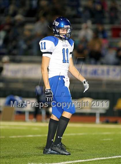Thumbnail 3 in Detroit vs. Chilton (1A Division 2 Region 3 Area) photogallery.