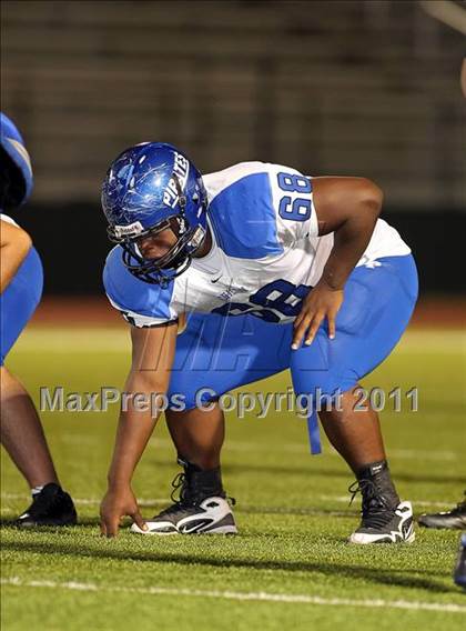 Thumbnail 2 in Detroit vs. Chilton (1A Division 2 Region 3 Area) photogallery.