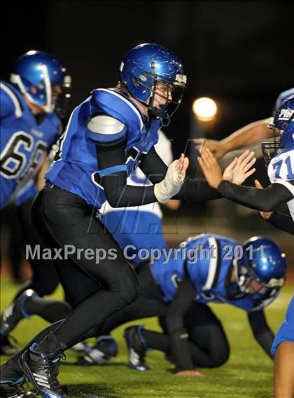 Thumbnail 3 in Detroit vs. Chilton (1A Division 2 Region 3 Area) photogallery.