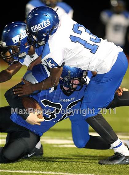 Thumbnail 2 in Detroit vs. Chilton (1A Division 2 Region 3 Area) photogallery.