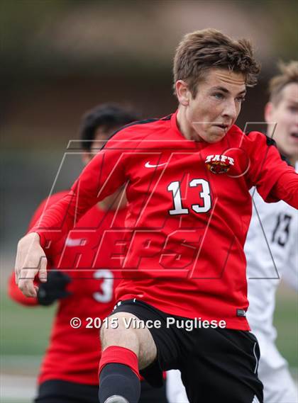 Thumbnail 3 in Taft vs. Crespi (Valley Kickoff Classic) photogallery.