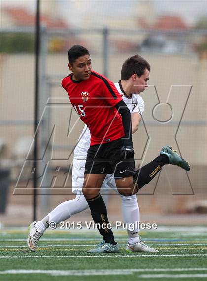 Thumbnail 3 in Taft vs. Crespi (Valley Kickoff Classic) photogallery.