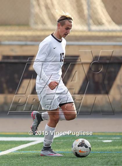 Thumbnail 3 in Taft vs. Crespi (Valley Kickoff Classic) photogallery.