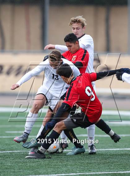 Thumbnail 3 in Taft vs. Crespi (Valley Kickoff Classic) photogallery.