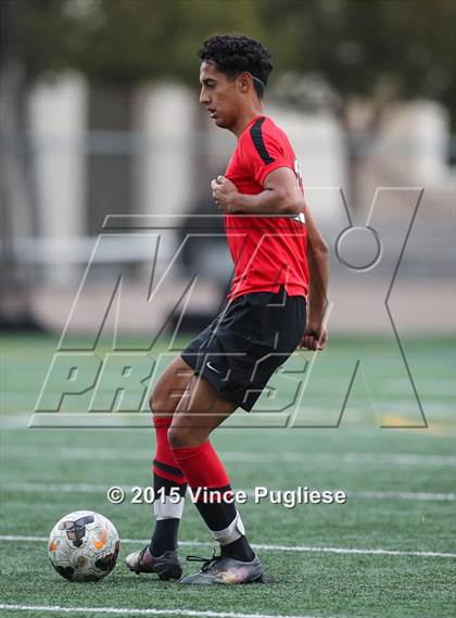 Thumbnail 3 in Taft vs. Crespi (Valley Kickoff Classic) photogallery.