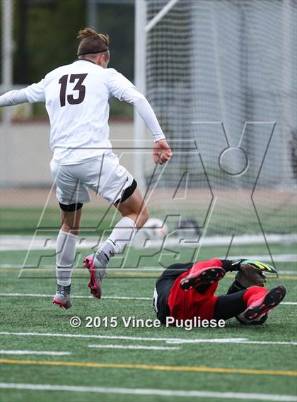 Thumbnail 1 in Taft vs. Crespi (Valley Kickoff Classic) photogallery.
