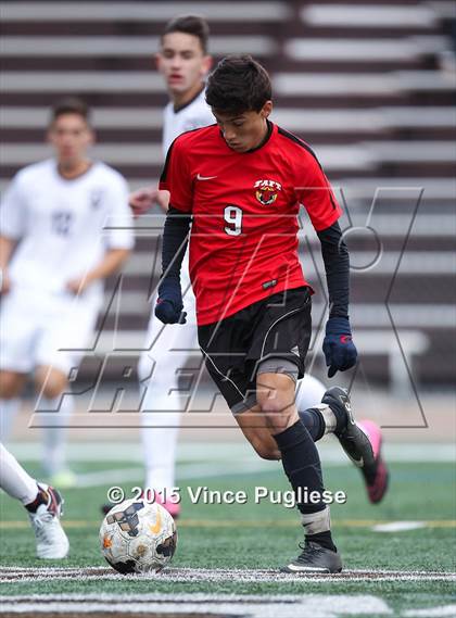 Thumbnail 3 in Taft vs. Crespi (Valley Kickoff Classic) photogallery.