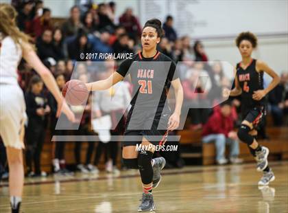 Thumbnail 1 in Huntington Beach @ Esperanza (CIF 1A Semifinal Playoff) photogallery.