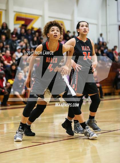 Thumbnail 3 in Huntington Beach @ Esperanza (CIF 1A Semifinal Playoff) photogallery.