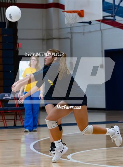 Thumbnail 2 in Terry Sanford vs.Cape Fear photogallery.