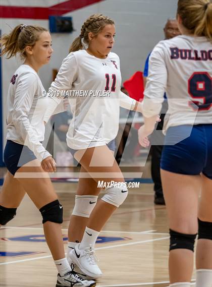 Thumbnail 2 in Terry Sanford vs.Cape Fear photogallery.