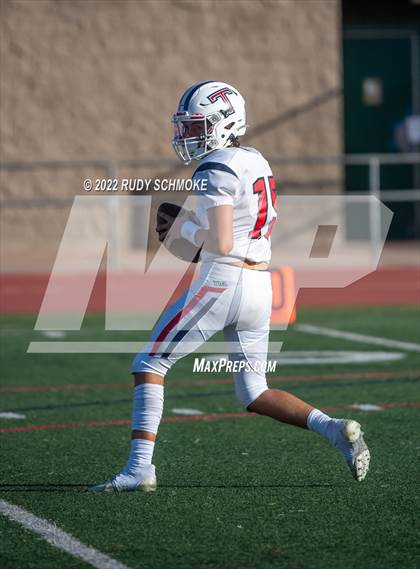 Thumbnail 2 in La Costa Canyon vs Tesoro photogallery.