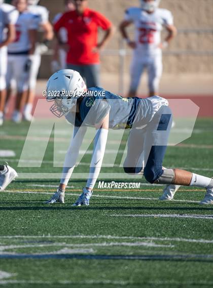Thumbnail 2 in La Costa Canyon vs Tesoro photogallery.