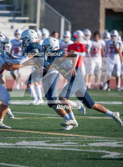 Thumbnail 3 in La Costa Canyon vs Tesoro photogallery.