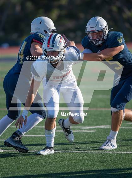 Thumbnail 1 in La Costa Canyon vs Tesoro photogallery.