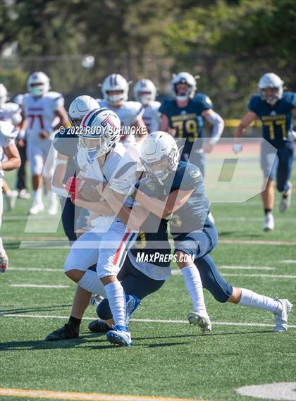 Thumbnail 1 in La Costa Canyon vs Tesoro photogallery.