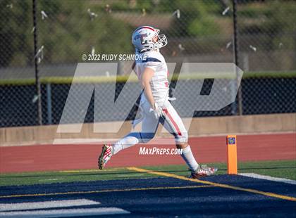Thumbnail 2 in La Costa Canyon vs Tesoro photogallery.