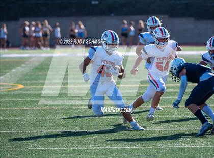 Thumbnail 3 in La Costa Canyon vs Tesoro photogallery.
