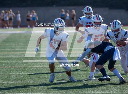 Thumbnail 3 in La Costa Canyon vs Tesoro photogallery.