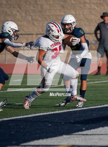 Thumbnail 3 in La Costa Canyon vs Tesoro photogallery.