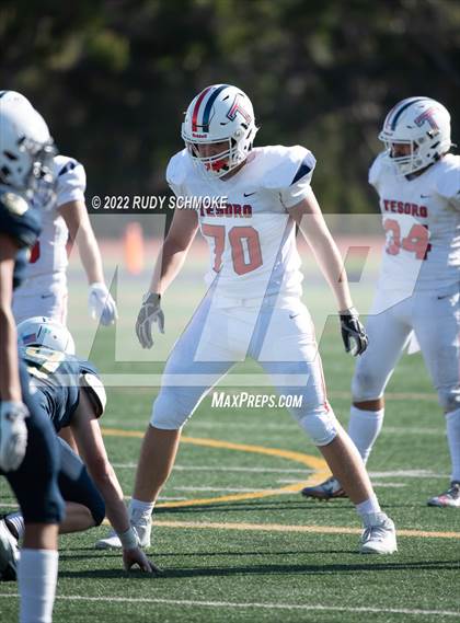 Thumbnail 3 in La Costa Canyon vs Tesoro photogallery.