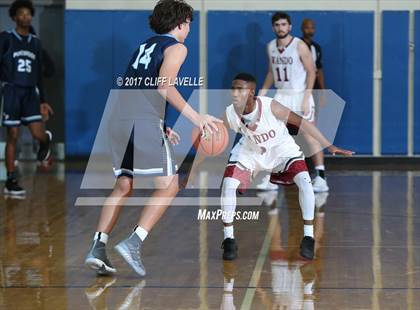 Thumbnail 2 in Pinewood Prep vs. Wando (Rotary Roundball Classic) photogallery.